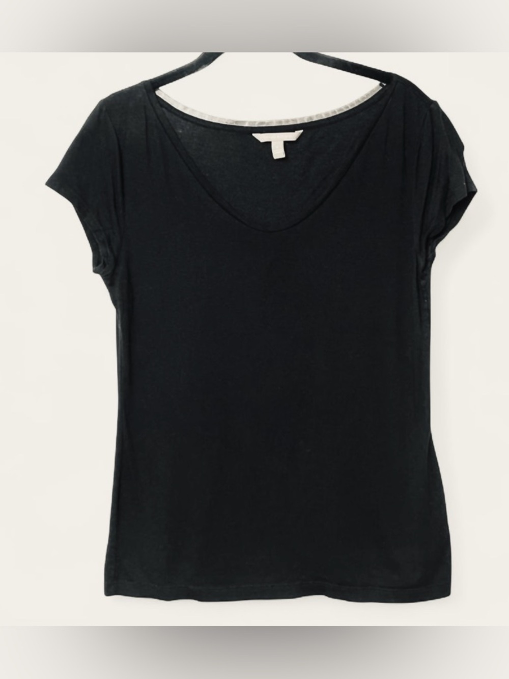 Banana Republic classic black scoop neck Short Sleeve Tee size small